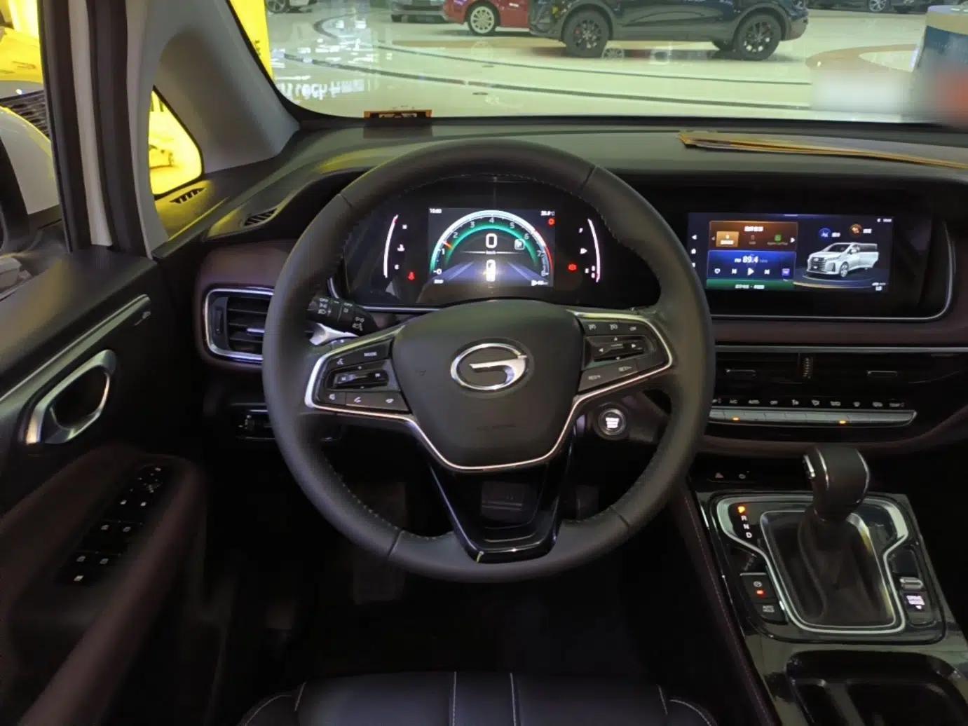 GAC Trumpchi M6 2023 PRO 270T DCT Luxury Edition — миниатюра 13