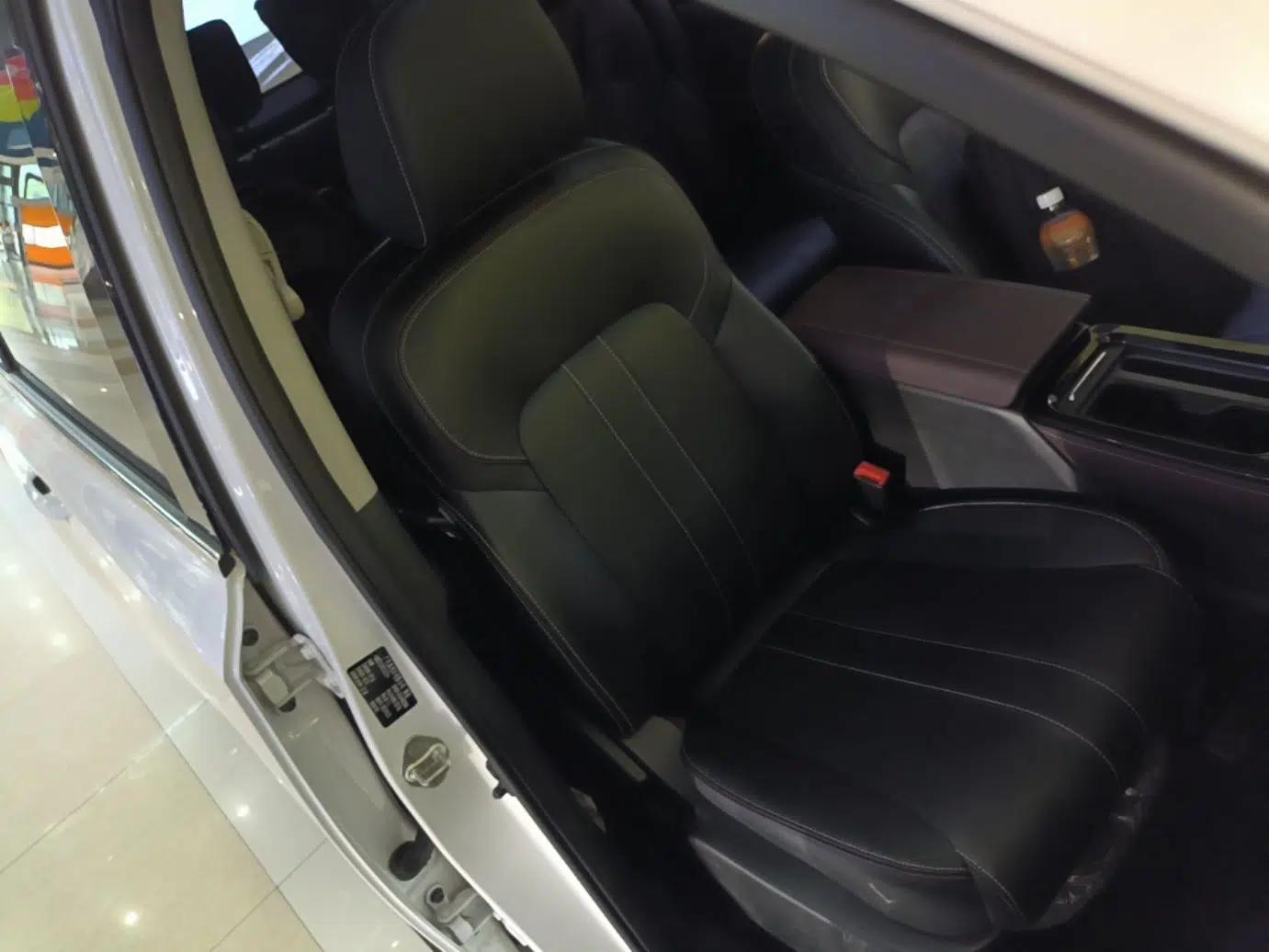 GAC Trumpchi M6 2023 PRO 270T DCT Luxury Edition — миниатюра 19