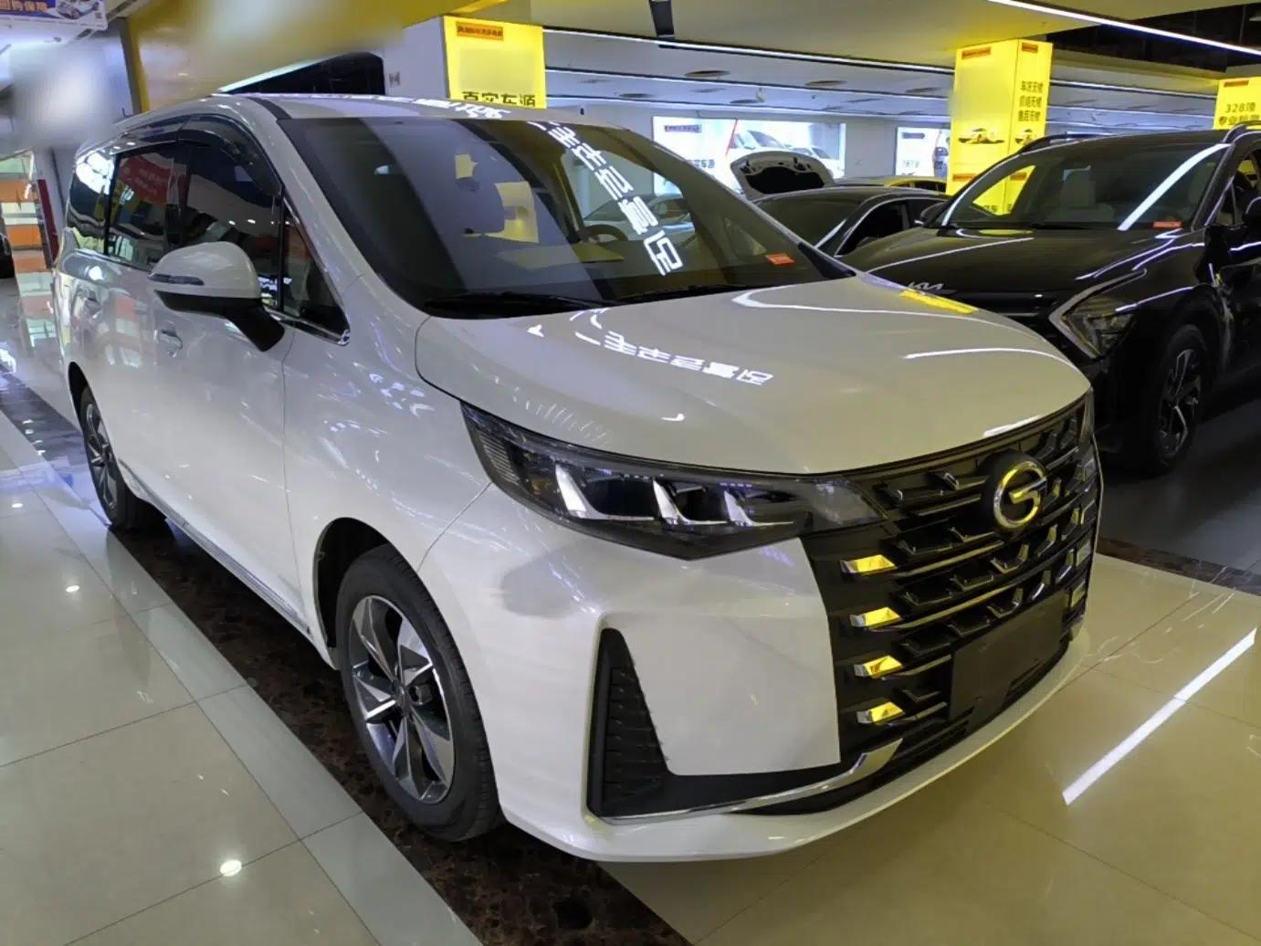 GAC Trumpchi M6 2023 PRO 270T DCT Luxury Edition — миниатюра 3