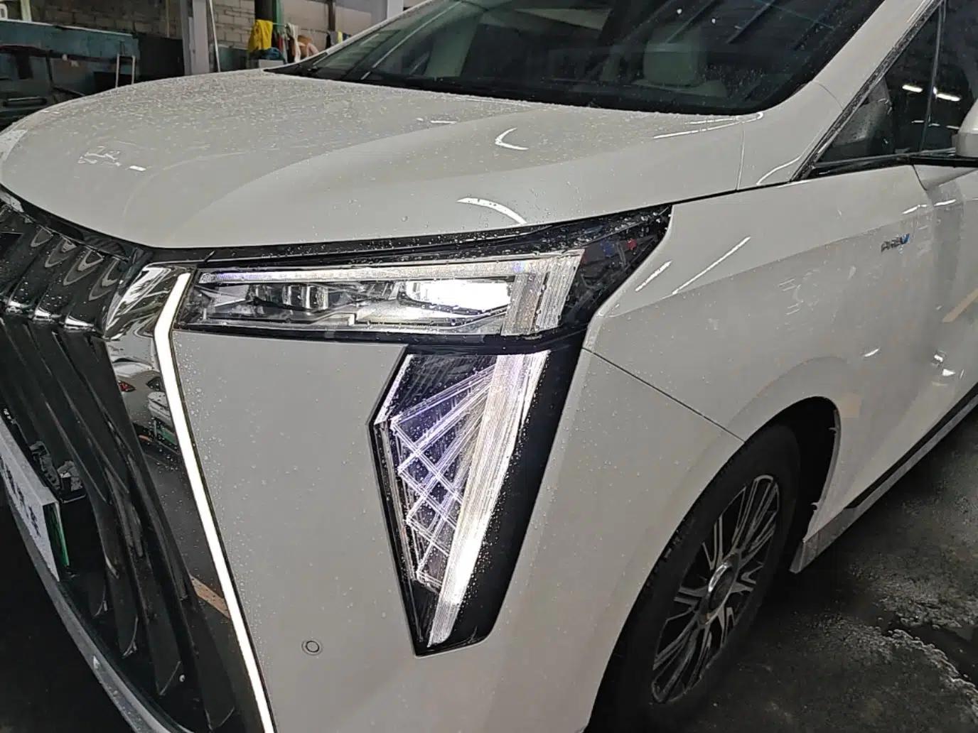 GAC Trumpchi E9 2023 E9 Championship Edition — миниатюра 8