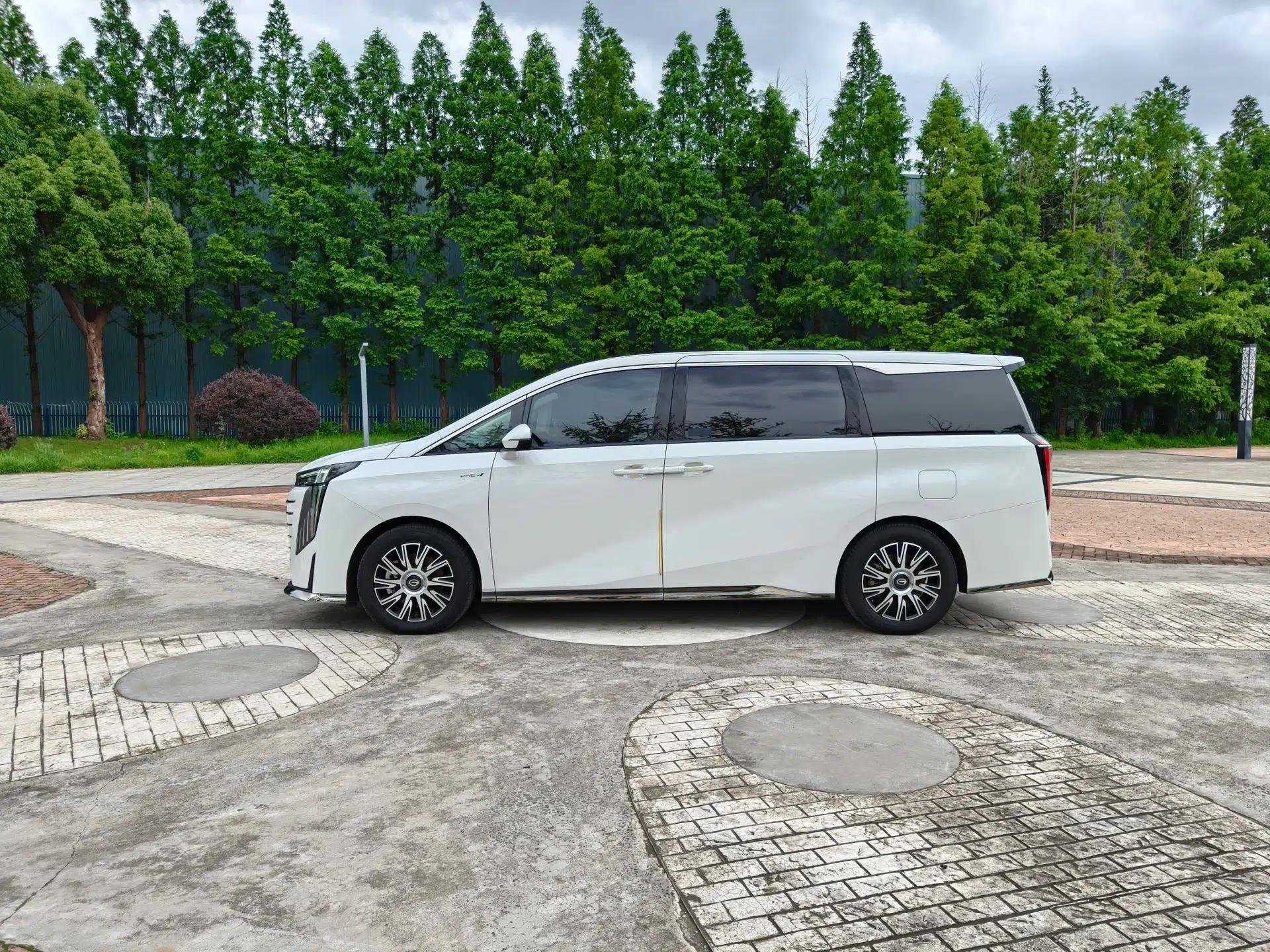 GAC Trumpchi E9 2023 E9 MAX — миниатюра 19