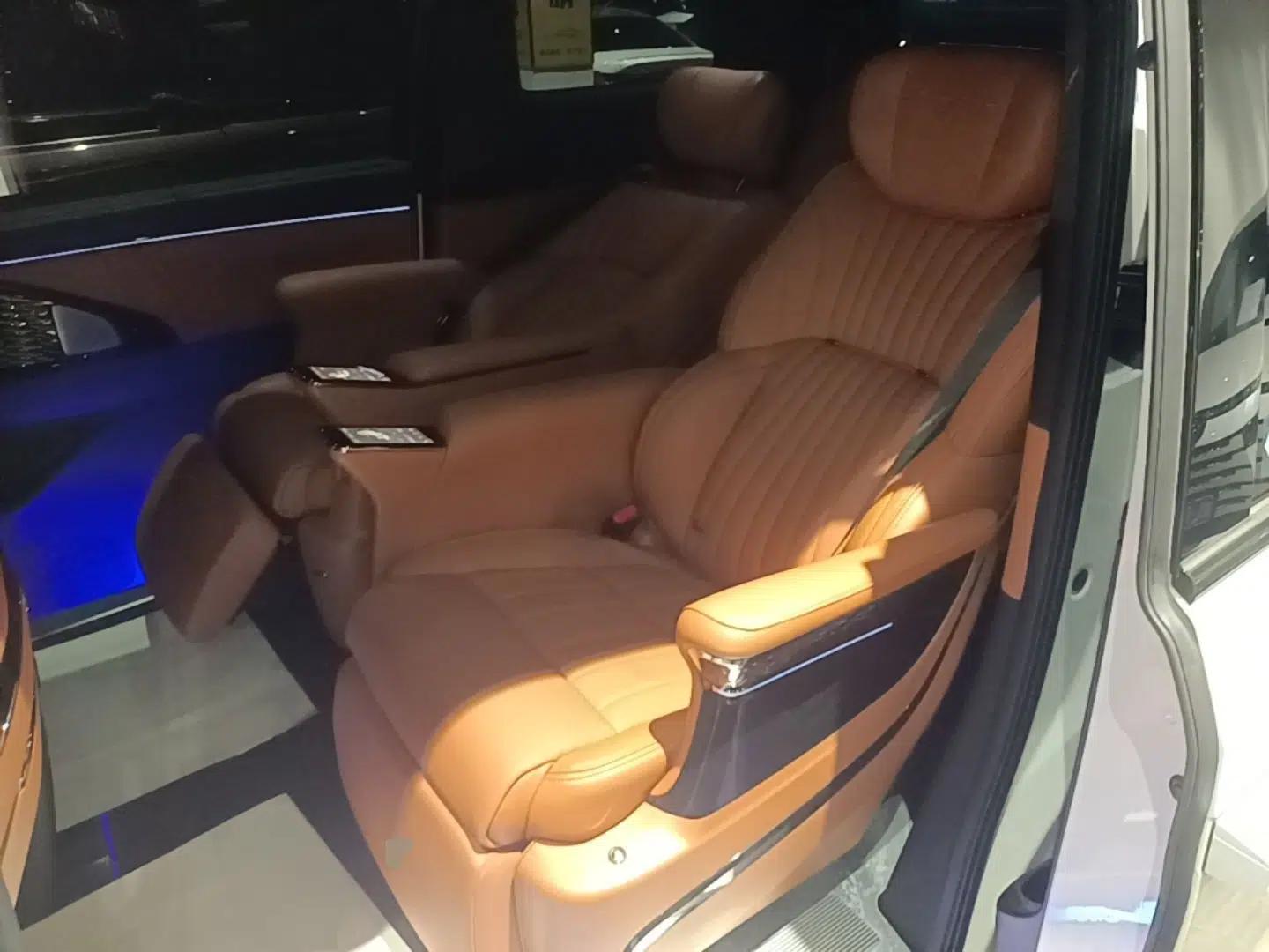 GAC Trumpchi E9 2025 E9 Superfast Charging Champion — миниатюра 20