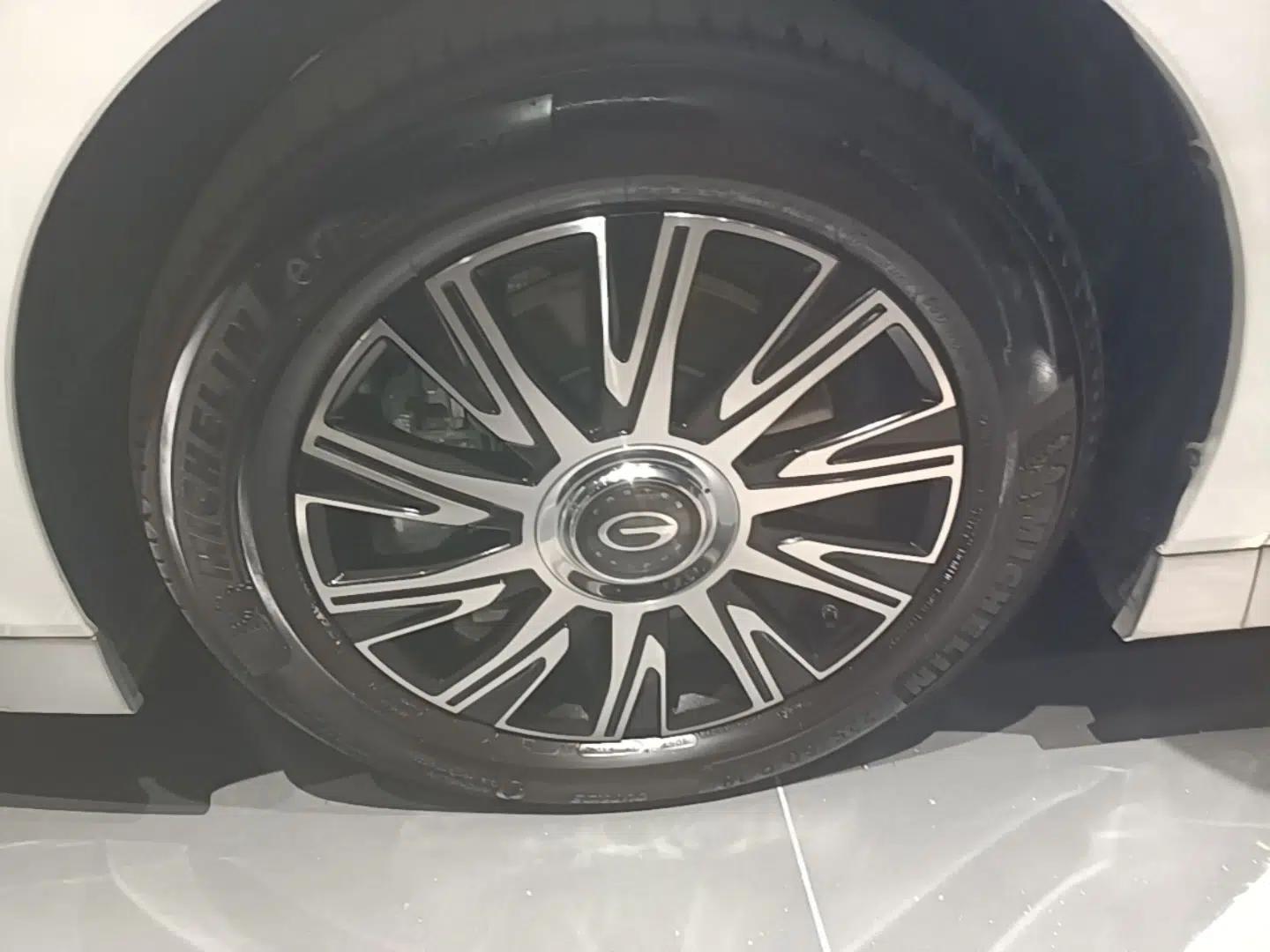 GAC Trumpchi E9 2025 E9 Superfast Charging Champion — миниатюра 10