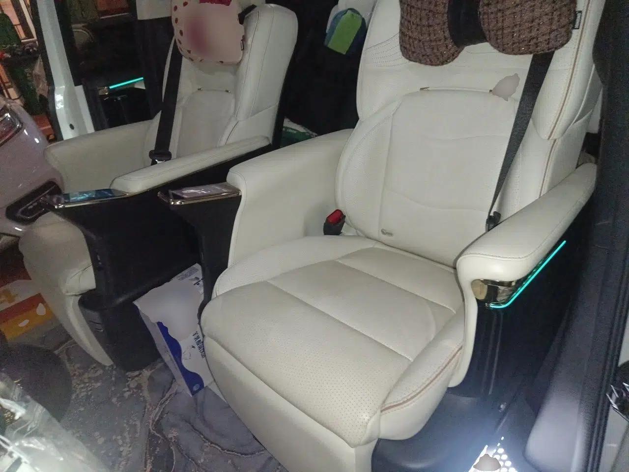GAC Trumpchi E9 2023 E9 MAX — миниатюра 17