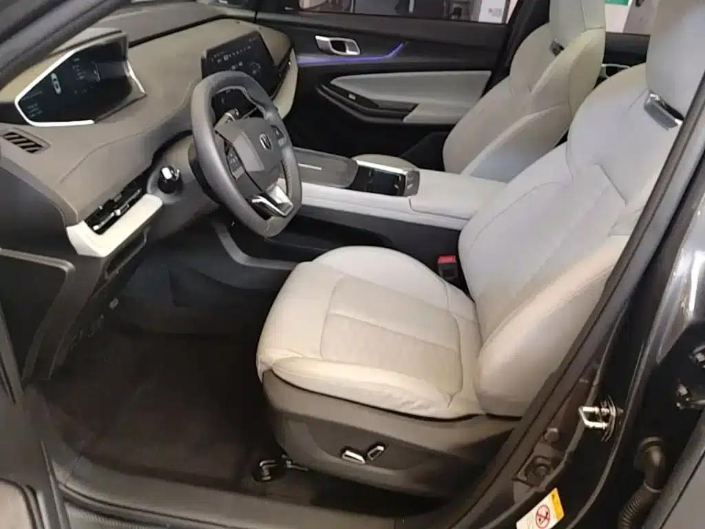 Changan CS55PLUS PHEV 2025 Smart New Blue Whale 125km Battleship Edition — миниатюра 15