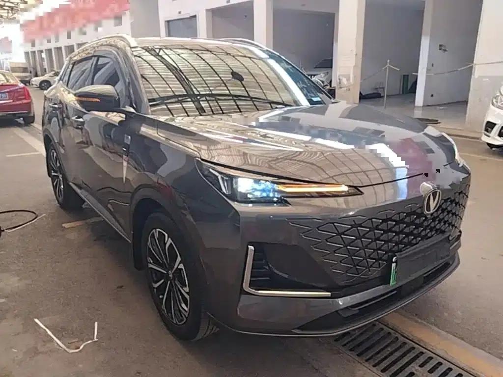 Changan CS55PLUS PHEV 2025 Smart New Blue Whale 125km Battleship Edition — миниатюра 4