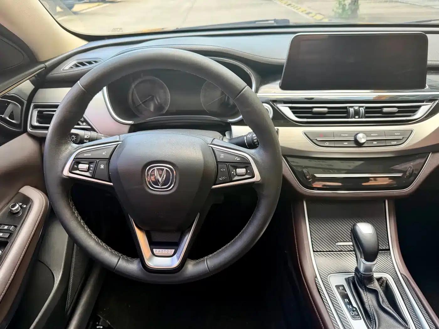 Ruicheng CC 2018 1.5T Automatic Luxury Edition (National V Emission Standard) — миниатюра 9