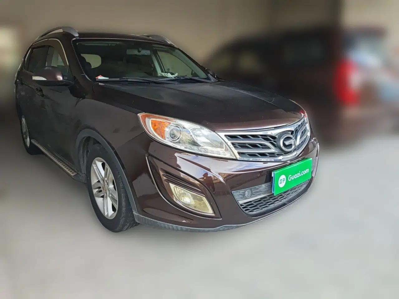 GAC Trumpchi GS5 2013 2.0L Automatic Two-Wheel Drive Light Interior Special Edition — миниатюра 3