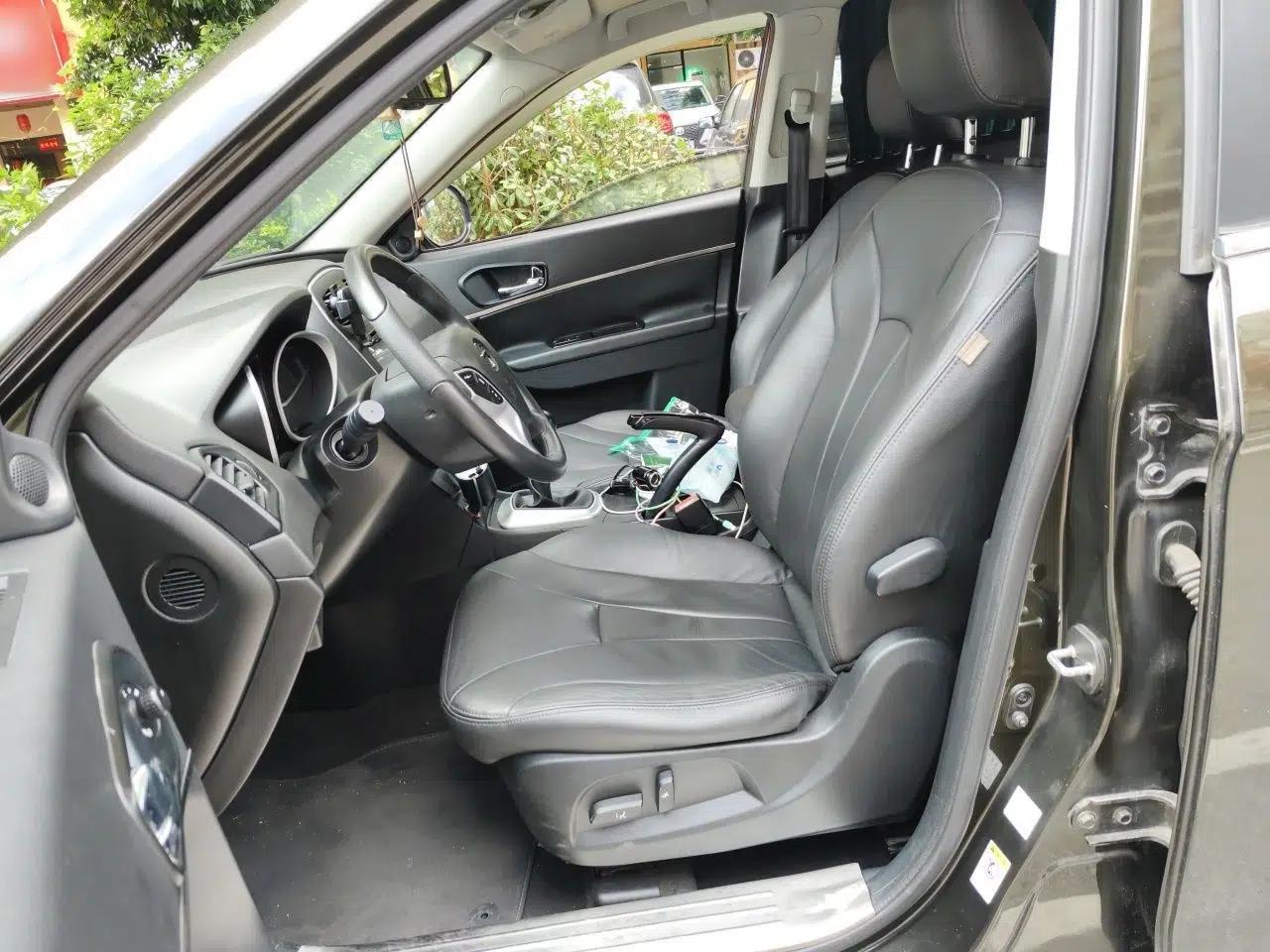 GAC Trumpchi GS5 2014 2.0L Manual Two-Wheel Drive Anniversary Value Edition — миниатюра 15