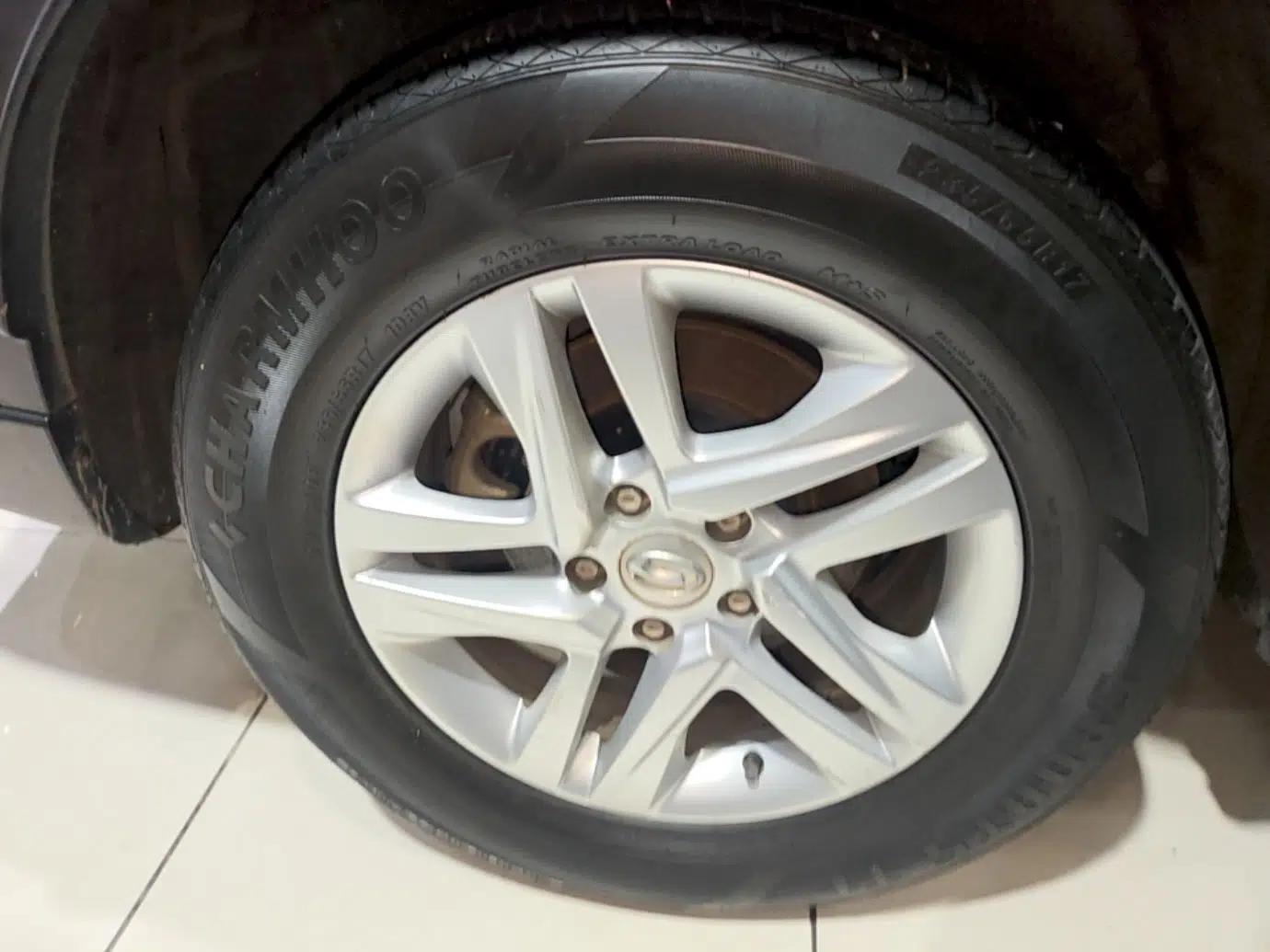 GAC Trumpchi GS7 2017 280T Two-Wheel Drive Luxury Model — миниатюра 11