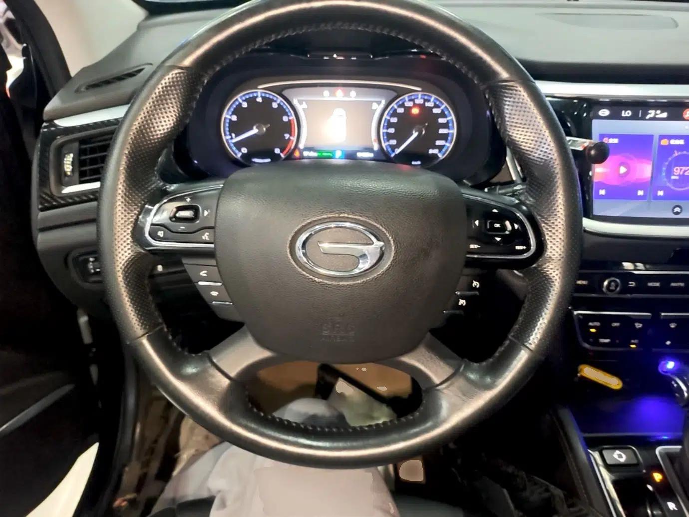 GAC Trumpchi GS7 2017 280T Two-Wheel Drive Luxury Model — миниатюра 19