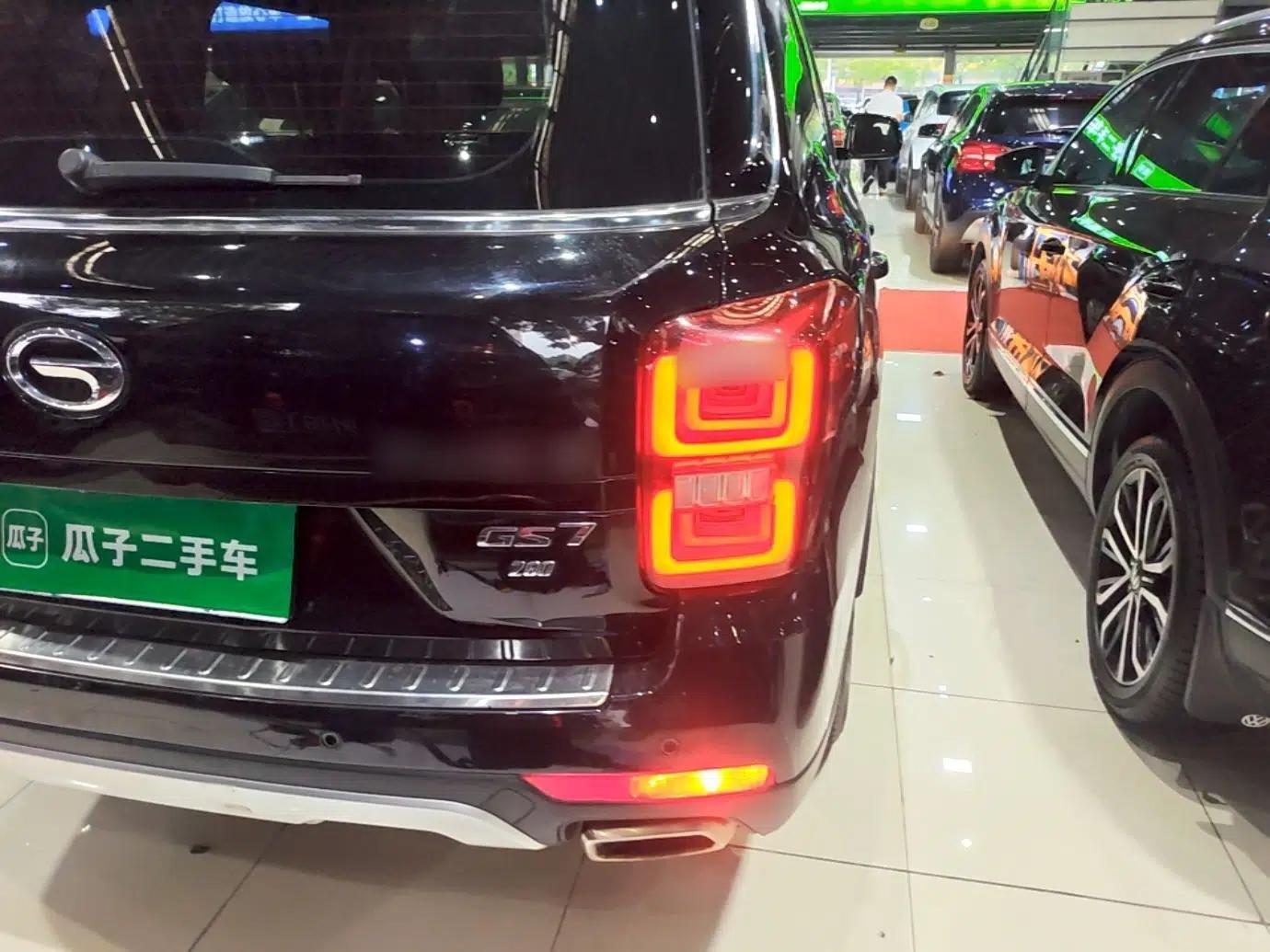 GAC Trumpchi GS7 2017 280T Two-Wheel Drive Luxury Model — миниатюра 9