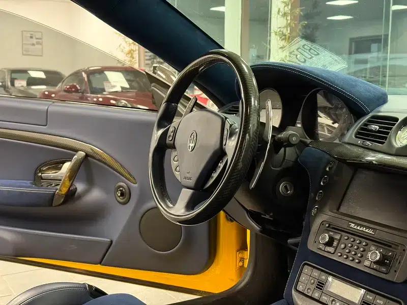 GranTurismo 2012 4.7L MC Stradale — миниатюра 4