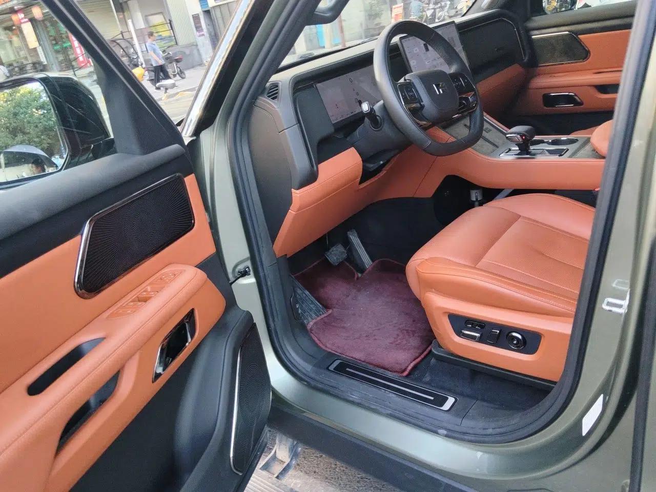 Polestones 01 2023 Deluxe 6-Seater Version — миниатюра 16