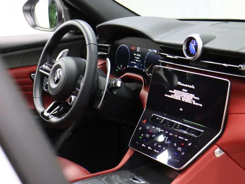 2023 Grecale 2.0T GT — миниатюра 17