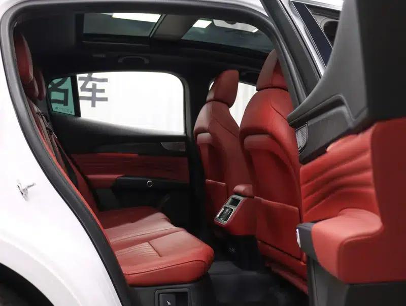 2023 Grecale 2.0T GT — миниатюра 24