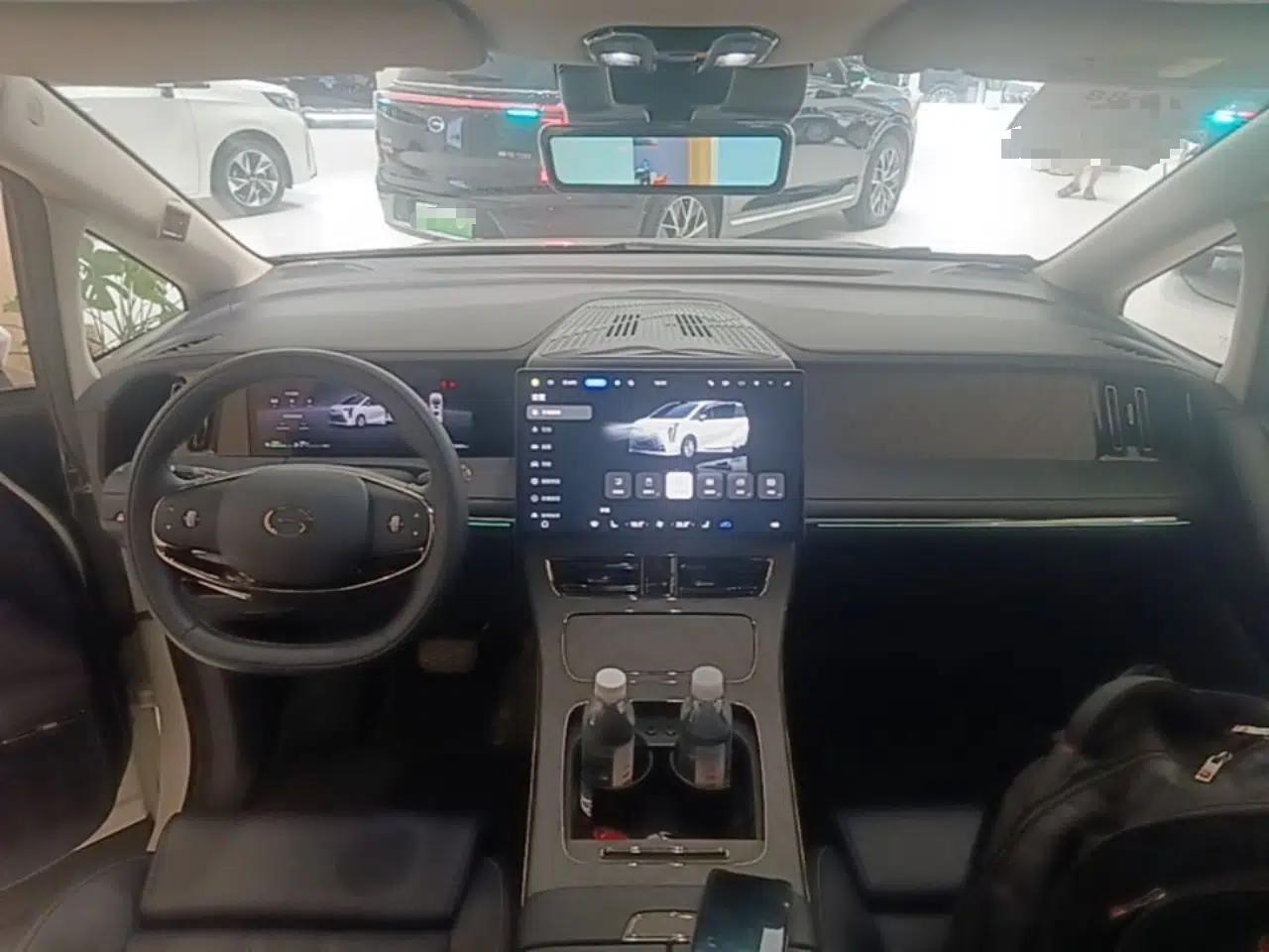 GAC Trumpchi Xiangwang M8 2025 Kunkun Series Ultra First-Class Cabin — миниатюра 12