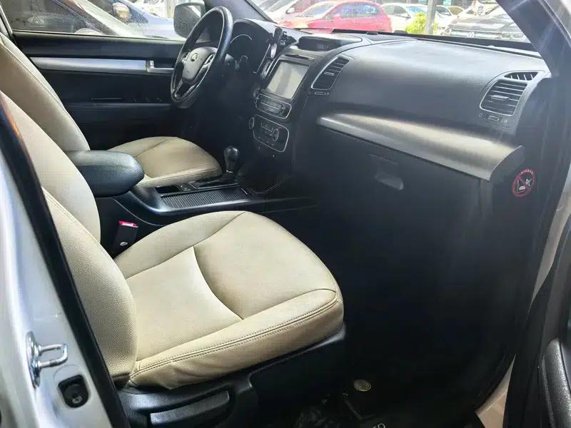 2013 Sorento 2.4L 7-seater Petrol Luxury Edition (China IV Emission Standard) — миниатюра 11