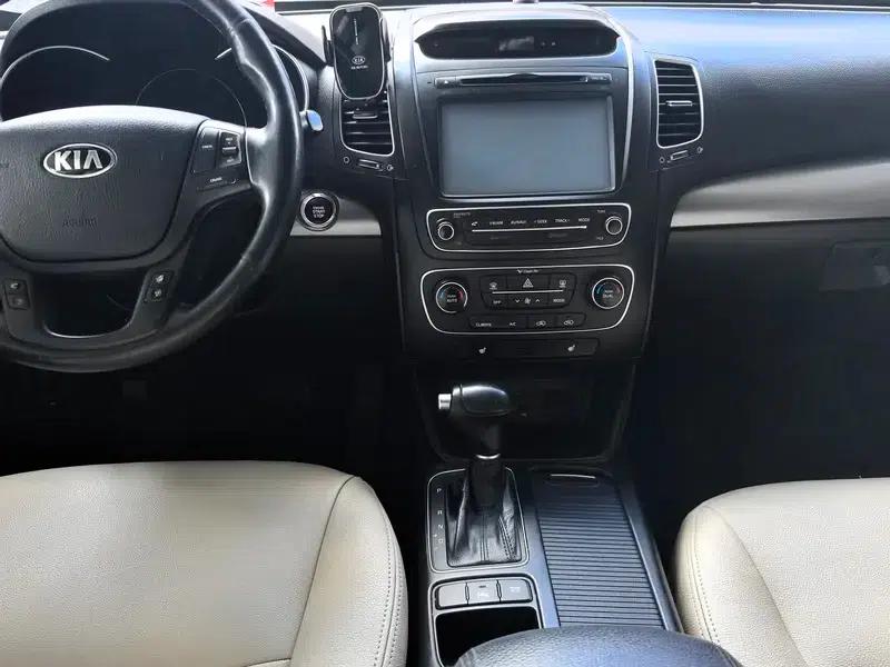 2013 Sorento 2.4L 7-seater Petrol Luxury Edition (China IV Emission Standard) — миниатюра 8