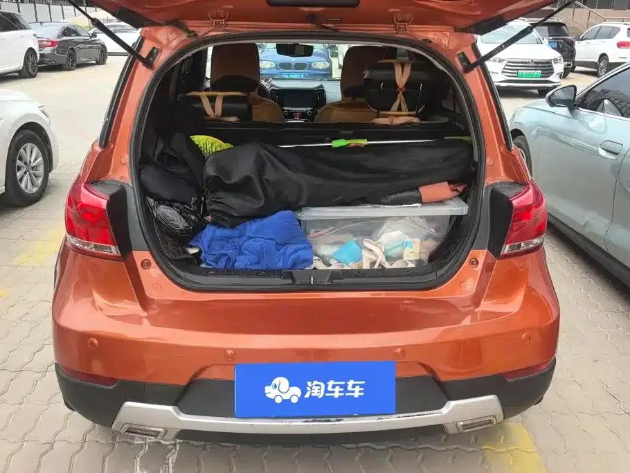 Great Wall M4 2014 1.5L Manual Deluxe Edition — миниатюра 3