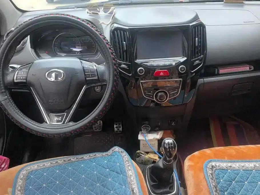 Great Wall M4 2014 1.5L Manual Deluxe Edition — миниатюра 8