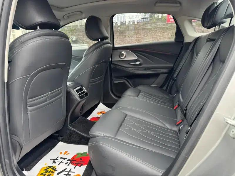 Chery Arrizo 8 2022 1.6TGDI DCT Elegance — миниатюра 9