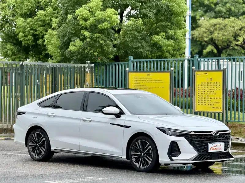 Chery Arrizo 8 2025 2.0T DCT — миниатюра 3