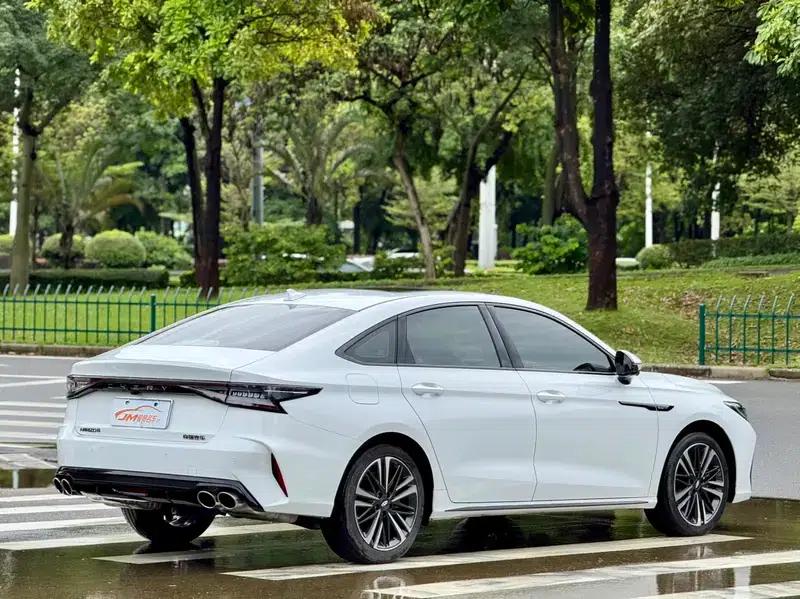 Chery Arrizo 8 2025 2.0T DCT — миниатюра 6