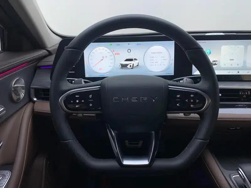 Chery Arrizo 8 2023 High-Performance Edition 2.0T DCT — миниатюра 16