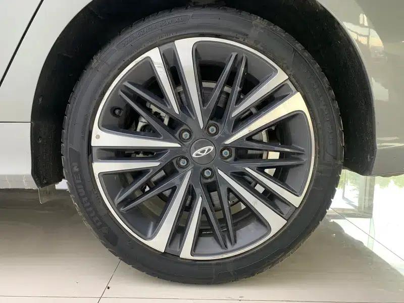 Chery Arrizo 8 2023 High-Performance Edition 2.0T DCT — миниатюра 9