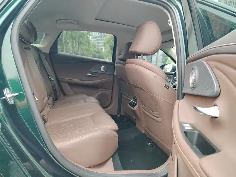 Chery Arrizo 8 2023 High-Performance Edition 2.0T DCT — миниатюра 15