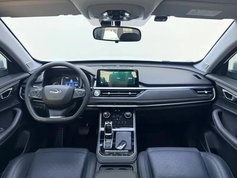 Chery Tiggo 8 2025 Excellence Edition 230TCI Automatic Luxury Edition — миниатюра 14