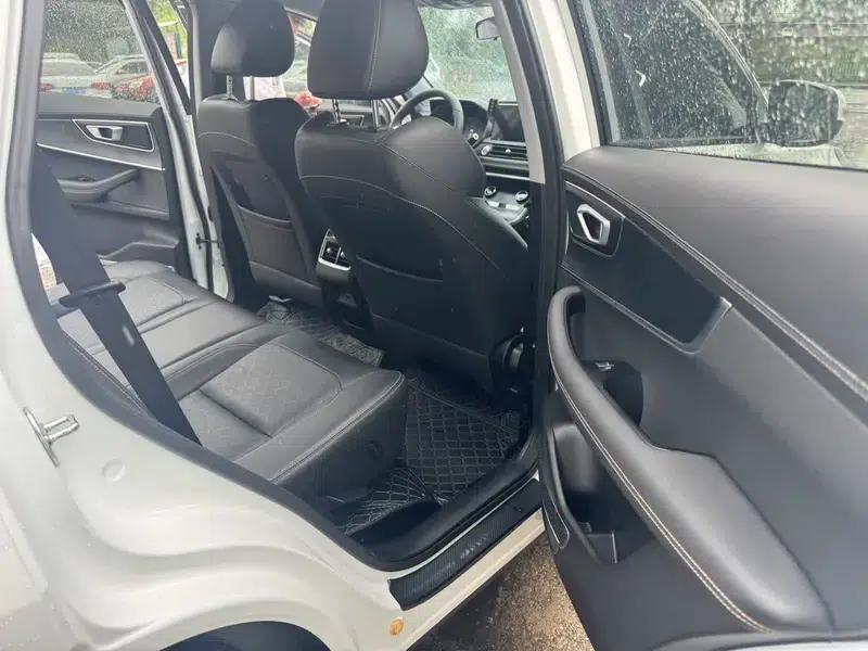 Chery Tiggo 8 2022 1.5TCI Automatic Premium Edition 5-seater — миниатюра 12