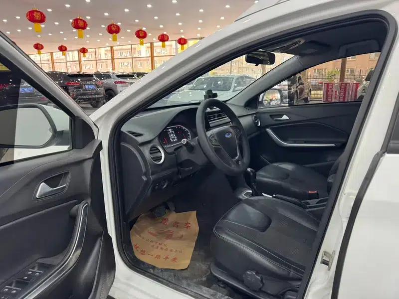 Chery Tiggo 3x 2018 1.5L Automatic Elite Edition — миниатюра 8