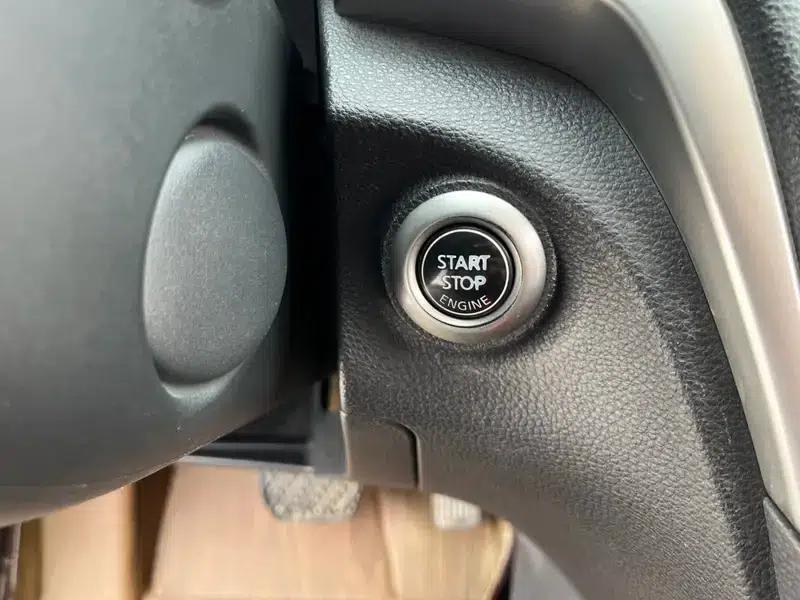 Venucia D60 2018 1.6L CVT Intelligent Elite Edition — миниатюра 10