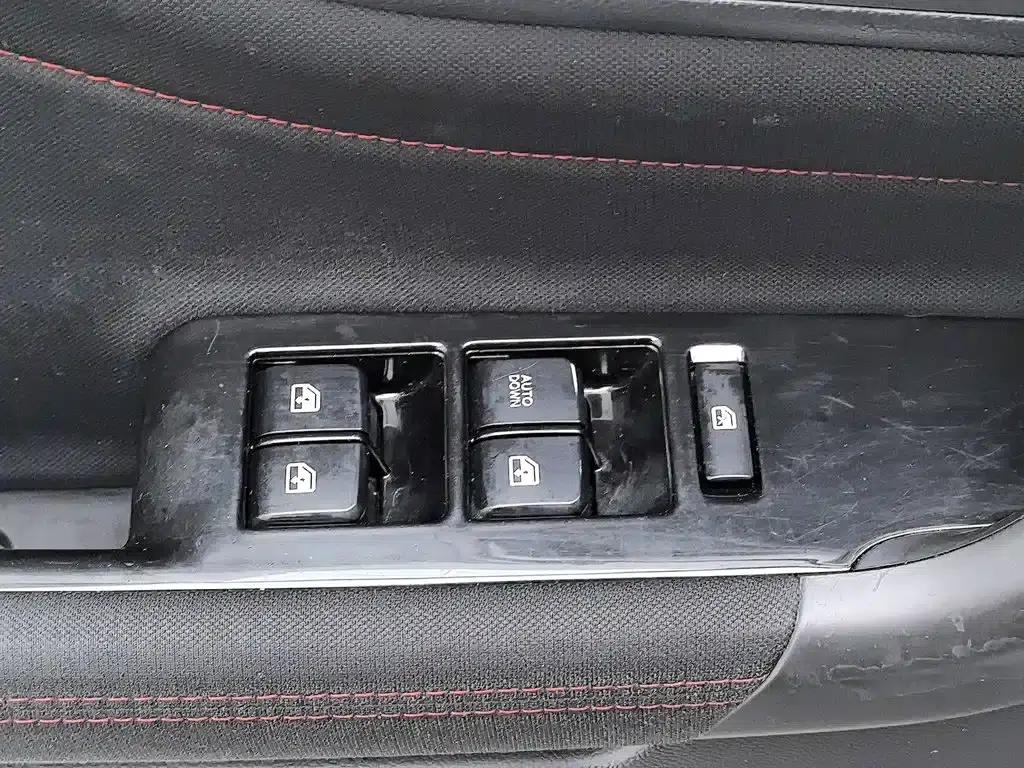 Changan Oushang X70A 2019 1.5L Manual Standard Model (National VI Emission Standard) — миниатюра 9