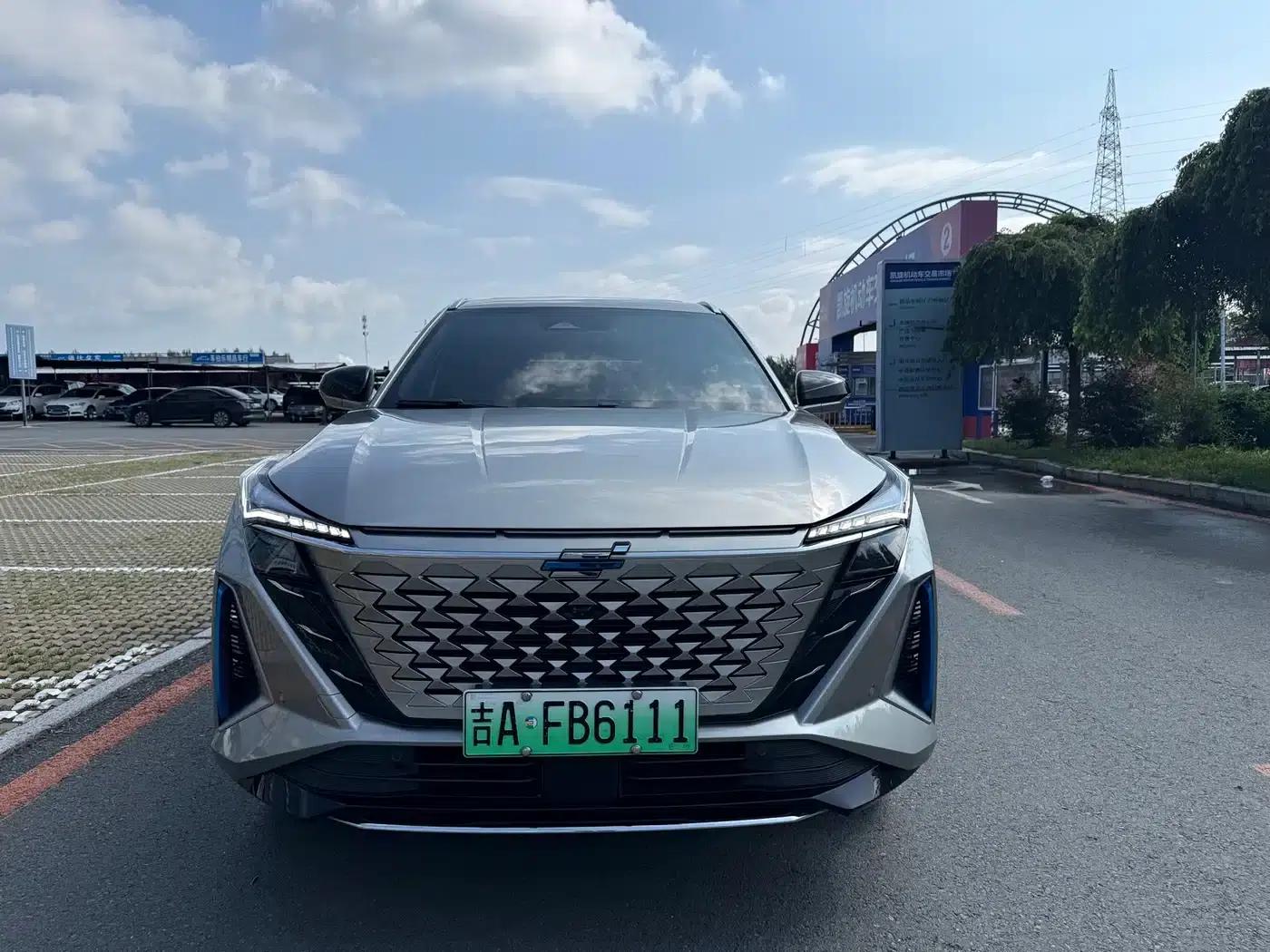 Changan Oushang Z6 New Energy 2023 Model, Smart Electric iDD 150KM Flagship PLUS Smart Parking Edition — миниатюра 2
