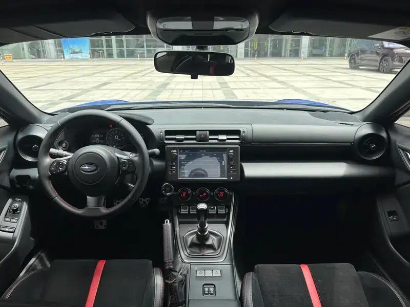 2022 Subaru BRZ 2.4L Manual — миниатюра 9