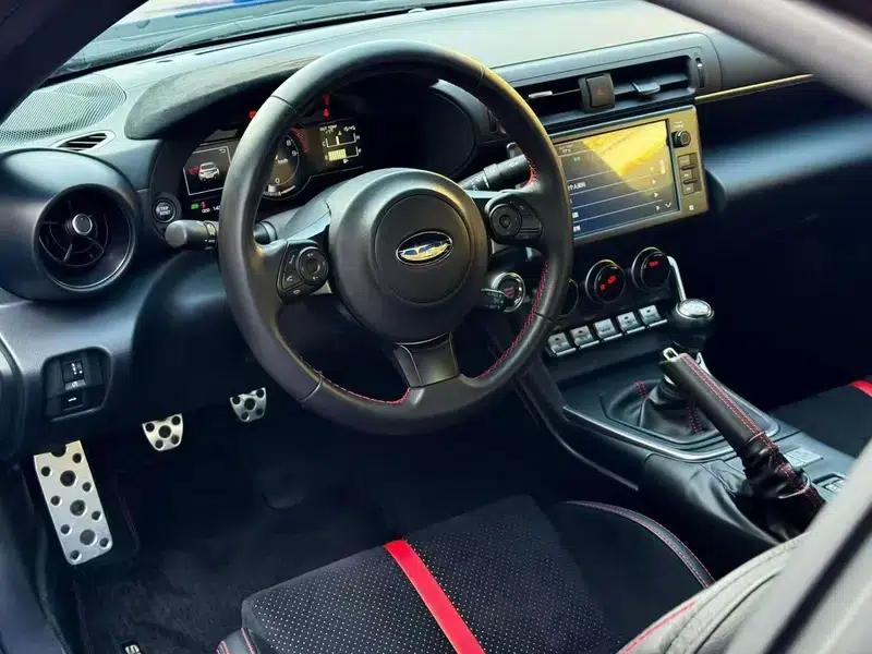 2022 Subaru BRZ 2.4L Manual — миниатюра 7