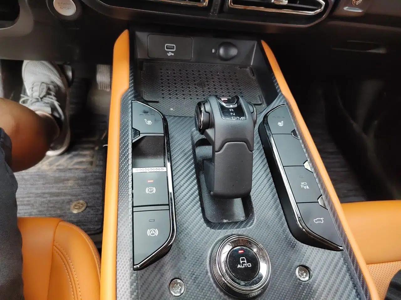 Haval H Dog 2023 2.0T Two-Wheel Drive Chaoye Version Plus — миниатюра 14