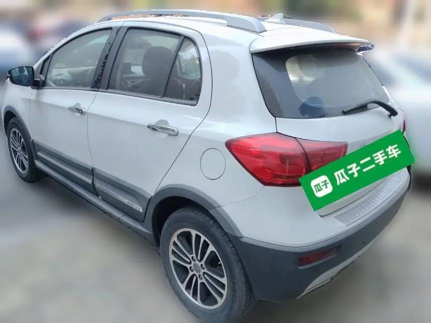Haval H1 2015 1.5L AMT Luxury Model — миниатюра 4