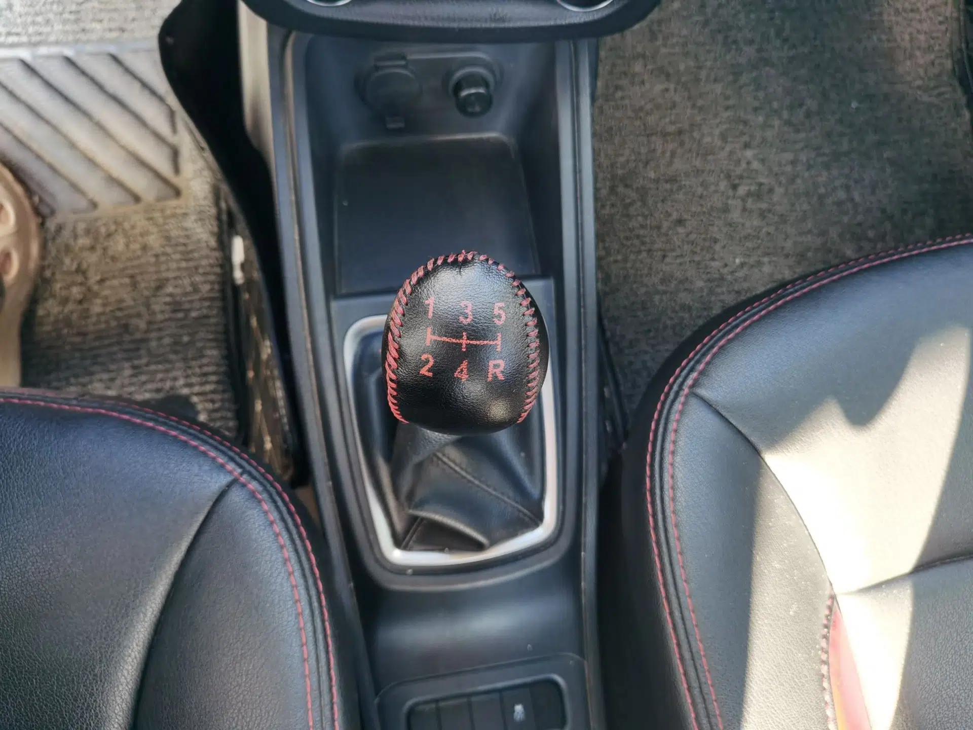 Haval H1 2015 1.5L Manual Urban Model — миниатюра 14