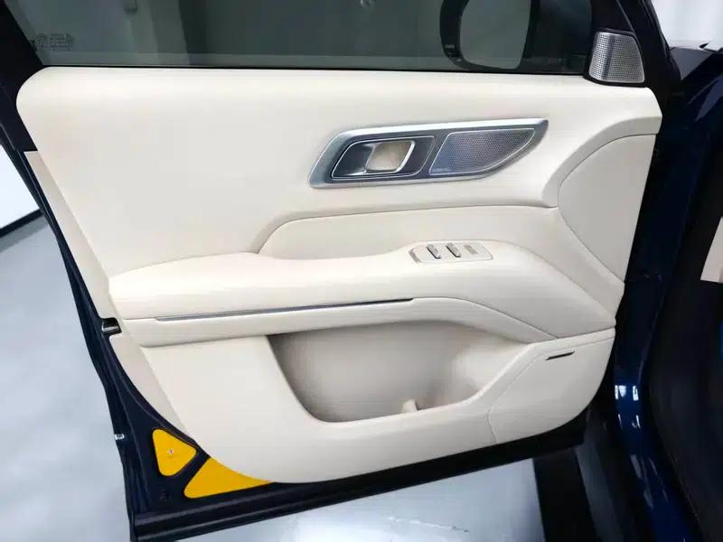 Deep Blue S09 2025 Model, Rear-Wheel Drive Ultra+ — миниатюра 14