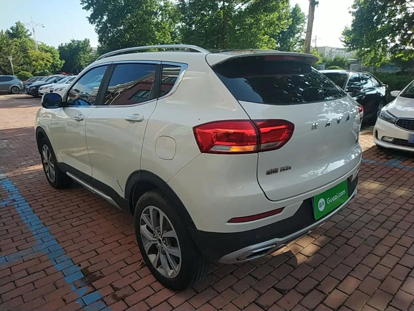 Haval H2s 2017 Red-Label 1.5T Dual-Clutch Luxury Model — миниатюра 4