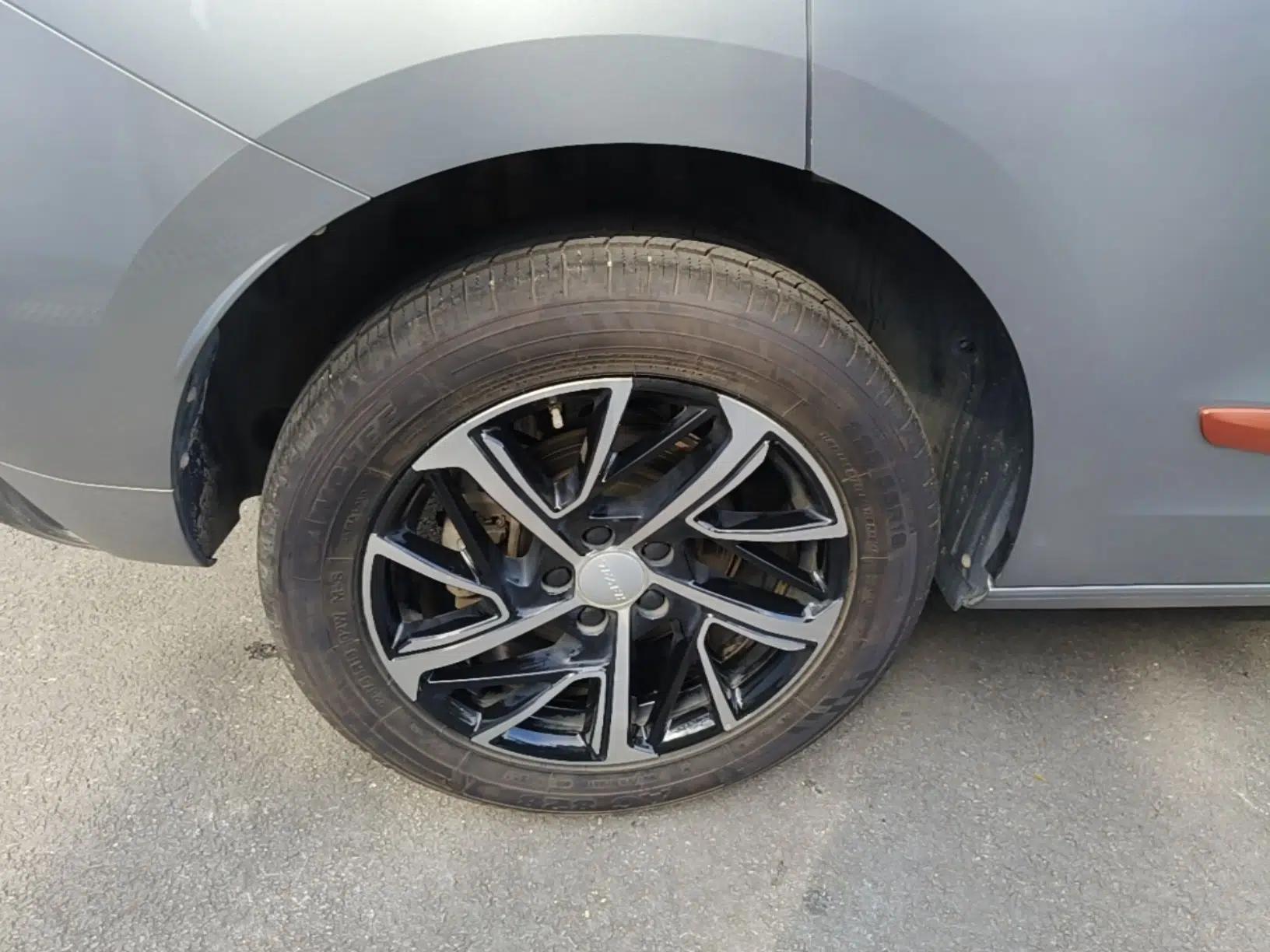 Haval JOLION 2021 1.5T Automatic Grand Three-Volume Version — миниатюра 11