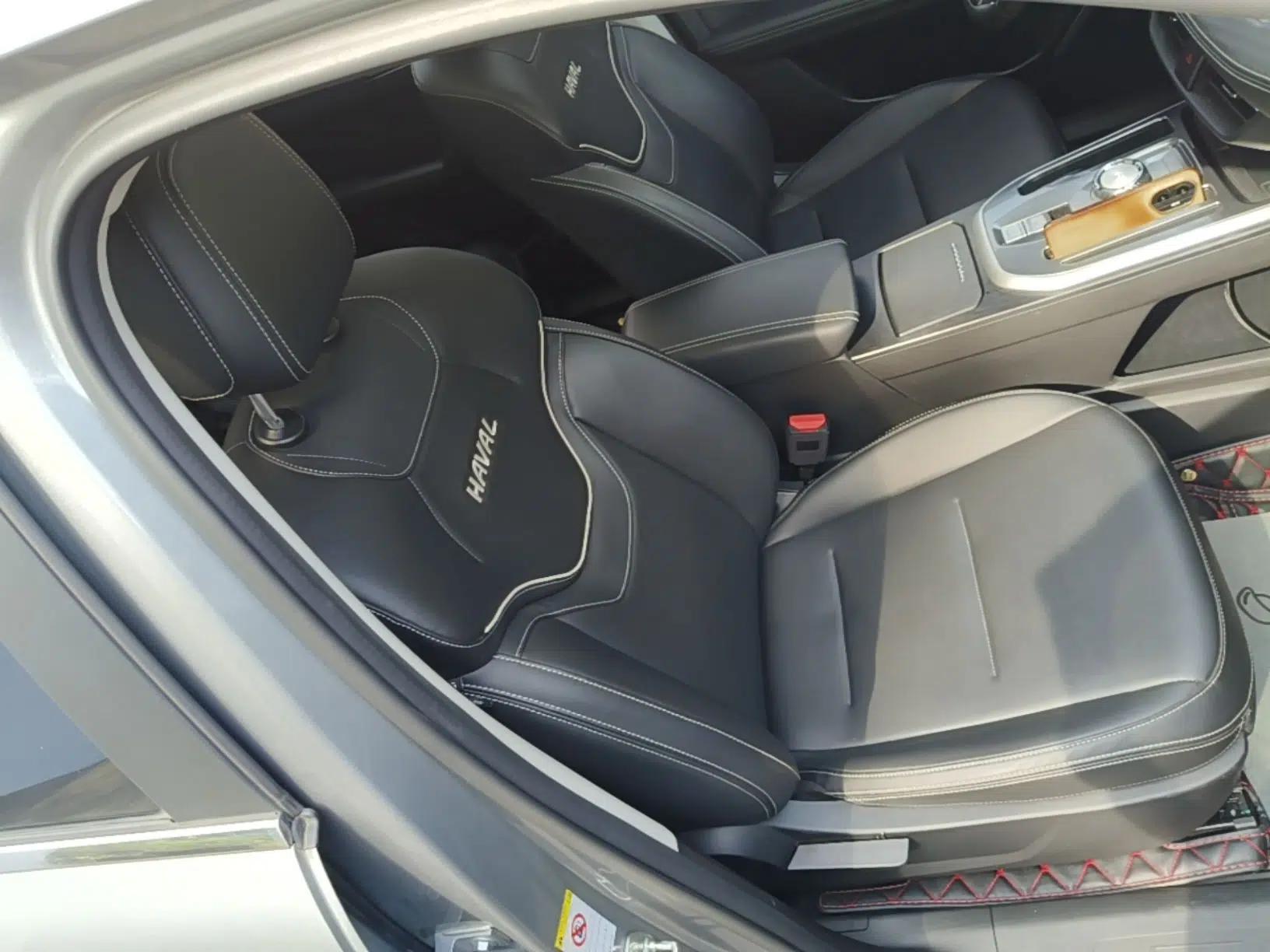 Haval JOLION 2021 1.5T Automatic Grand Three-Volume Version — миниатюра 19