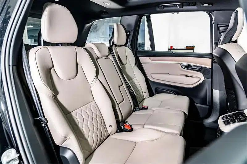 Volvo XC90 PHEV 2025 Facelift E-Drive Hybrid T8 Long Range Smart Luxury Edition 7-Seater — миниатюра 22