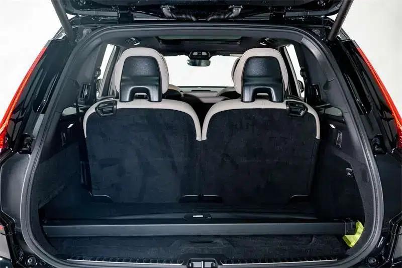 Volvo XC90 PHEV 2025 Facelift E-Drive Hybrid T8 Long Range Smart Luxury Edition 7-Seater — миниатюра 23