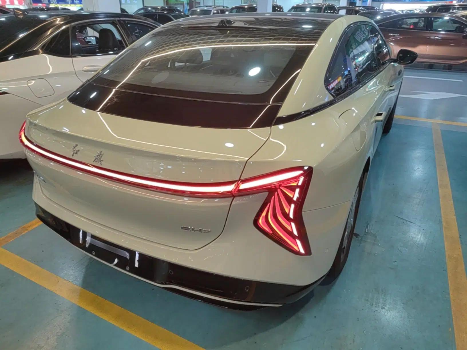 Hongqi EH7 2025 690 Smart Selection Edition — миниатюра 6
