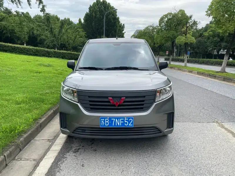 Wuling Hongguang PLUS 2020 1.5T Manual Standard Commercial Vehicle (7 Seats) — миниатюра 2